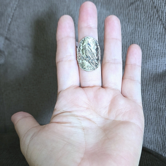 Noa Zuman Sterling Silver🤍 Embossed Bird🐦 Ring💍 - Picture 3 of 16